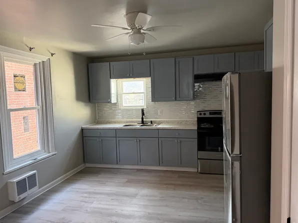 618 Mahantongo St #B, Pottsville, PA 17901