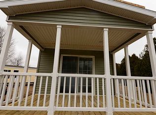 8 Leisure Way, Coventry, RI 02816