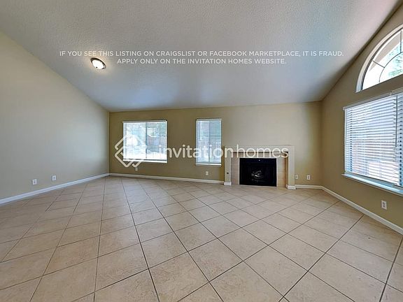 3rd image of 40176 Los Olivos Ct