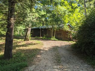 5010 Sand Ridge Rd, Guysville, OH 45735