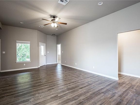 2nd image of 6732 Crystal Ct