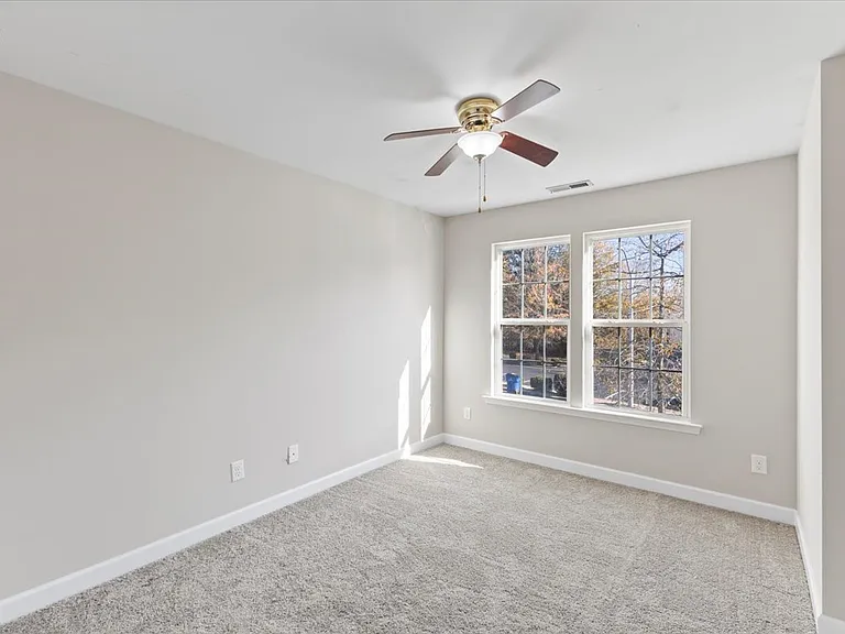 3526 Aldie Ct — Photo 24