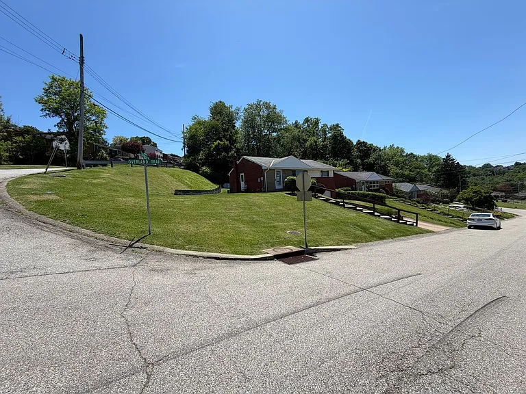 5375 Overland Trl — Photo 4