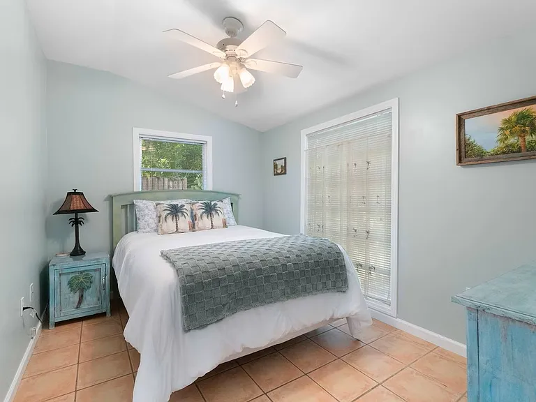 237 Avenida De La Isla #A — Photo 14