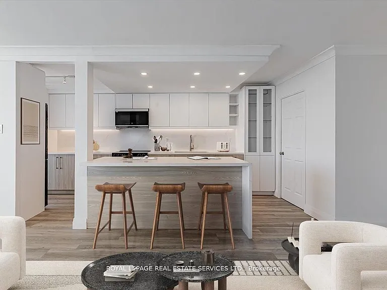3000 Bathurst St #706 — Photo 5