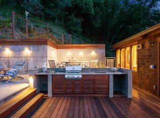 (Undisclosed Address), Mill Valley, CA 94941