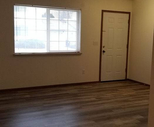 5th image of 1305-1307 Shaker Pl