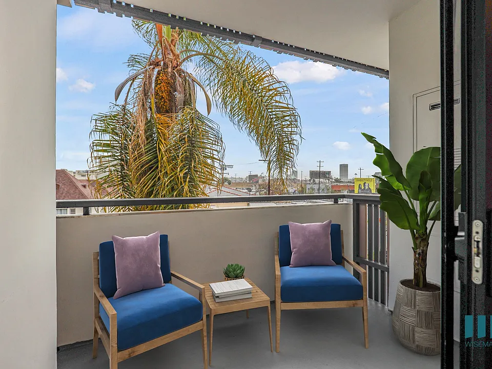 Large-Size Balcony