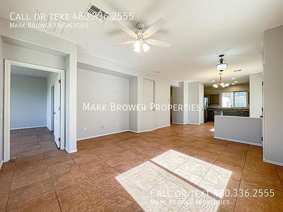 5th image of 10372 E Meandering Trail Ln