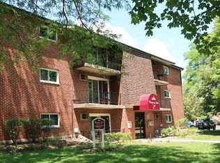 103 Testa Dr #139302, Naperville, IL 60540