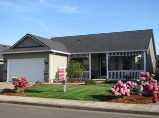 139 Auburn Ln, Creswell, OR 97426