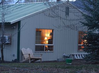 29 Wagon Rd, Palisades, WA 98845