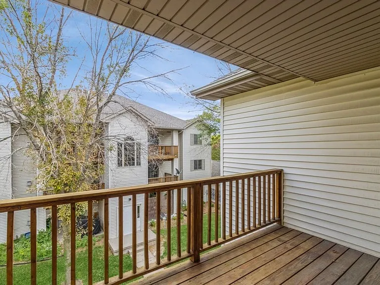 2867 Coral Ct #303 — Photo 19