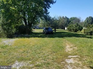 Neptune Way, Bunker Hill, WV 25413