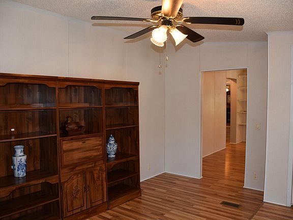 4th image of 7585 Stemley Rd