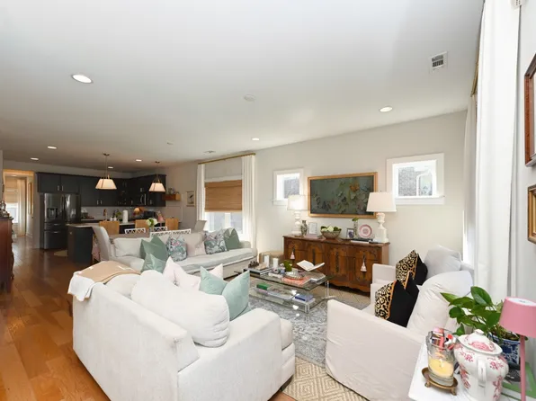 553 Oakvale Ln, Mount Juliet, TN 37122