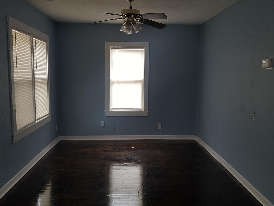 1st image of 635 N Summit St