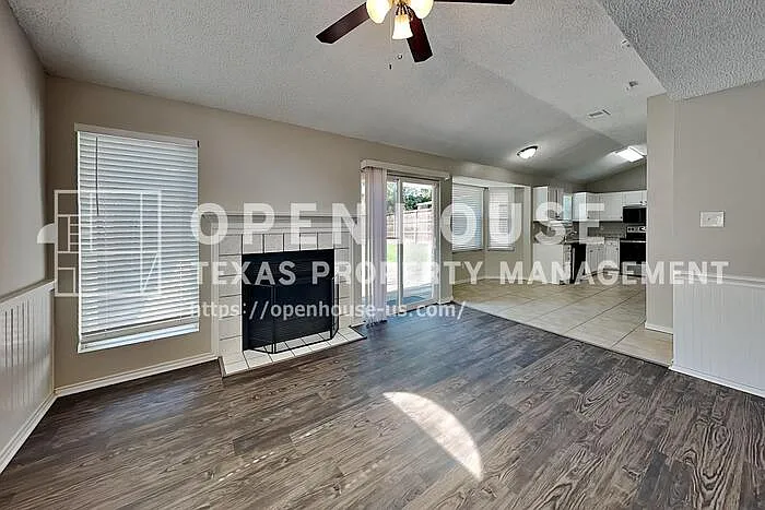 8708 Pedernales Trl — Photo 6