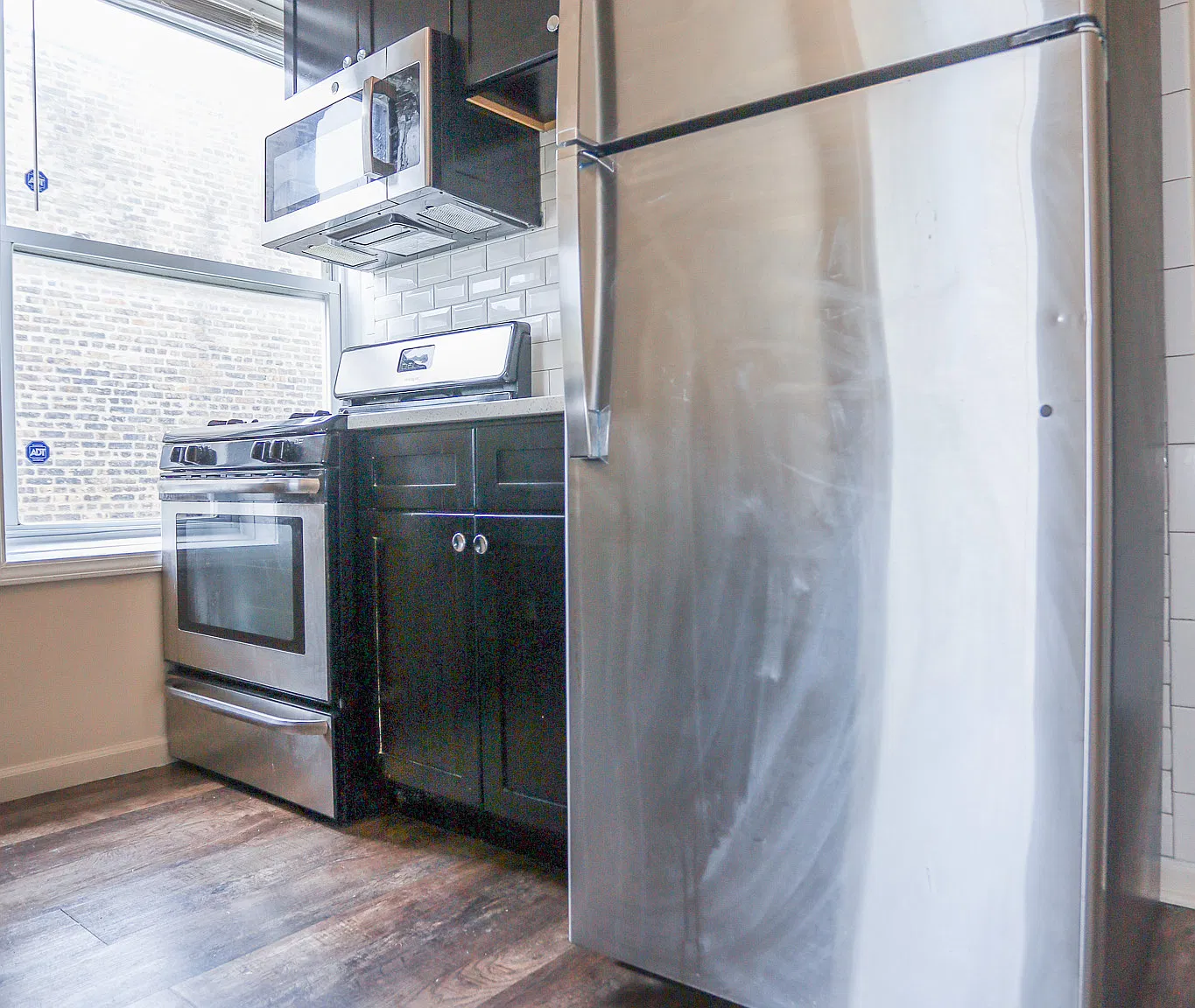 1 bed, 625 sqft, $1,550 — Photo 2