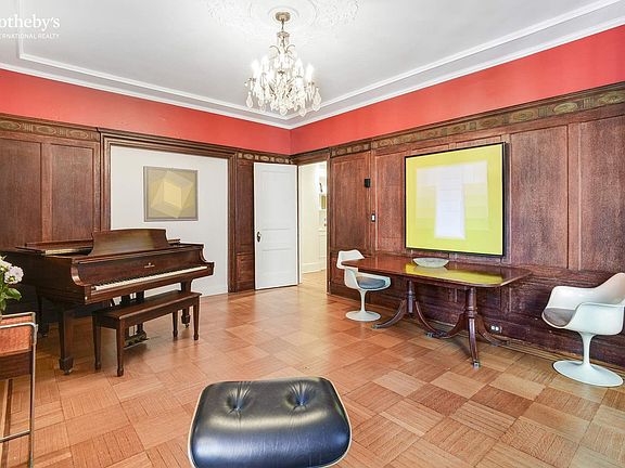 4th image of 640 W End Ave APT 2C