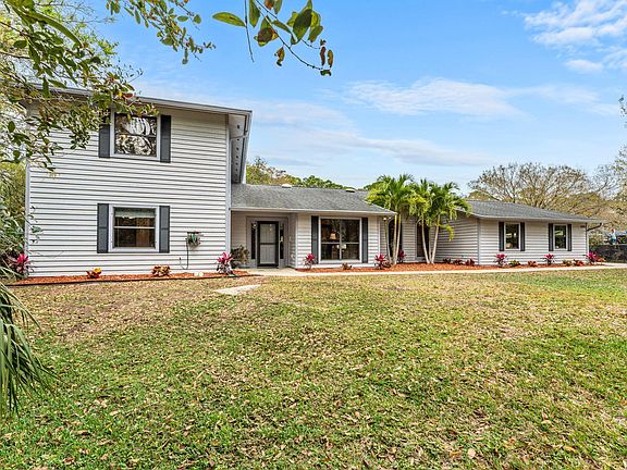 5th image of 4926 Flora Dr