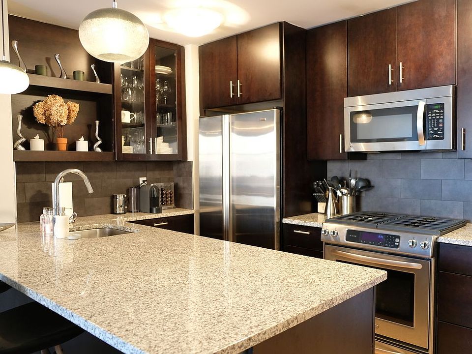 1st image of 77 7th Ave APT 9J
