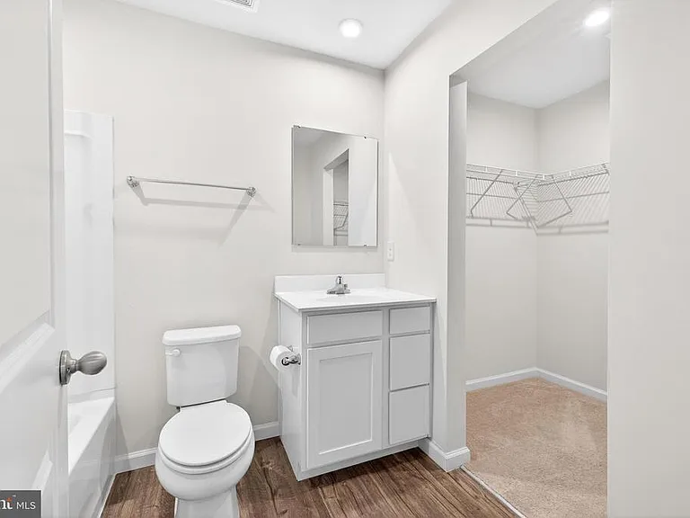 6364 Pebblebrook Dr — Photo 27