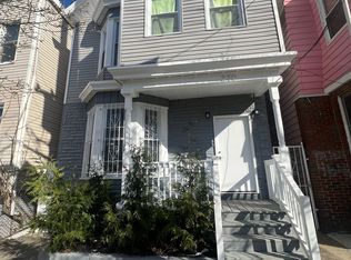 270 S 9th St FLOOR 1, Newark, NJ 07103