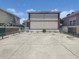 3718 Sealy St APT 1, Galveston, TX 77550