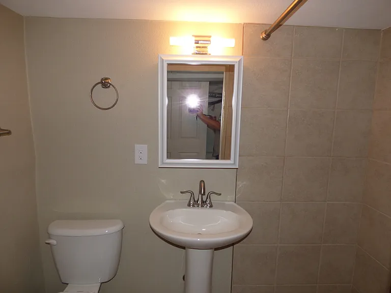 1655 S Columbine St — Photo 13