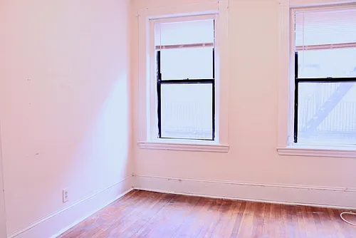 9 Myrtle St #2 Photo 1