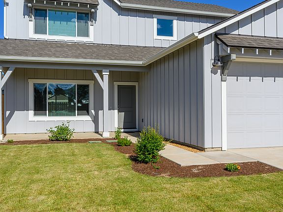 2nd image of 21170 SE Golden Market Ct