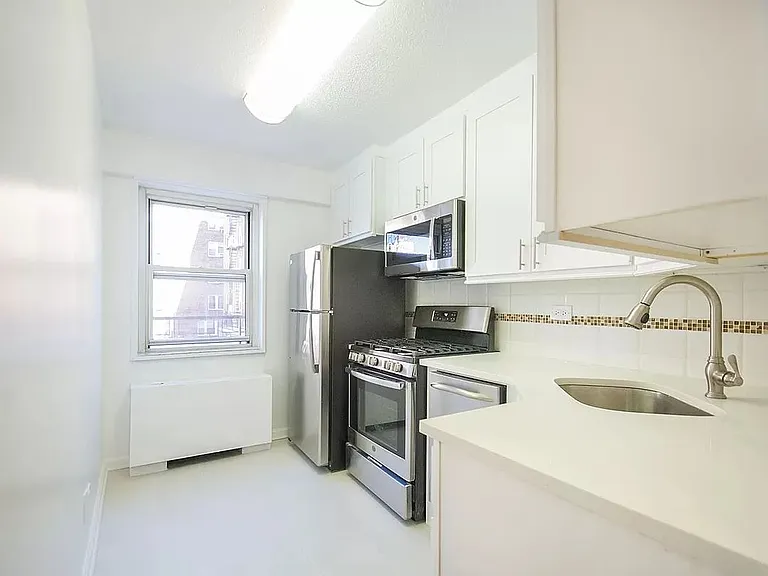 7235 112th St #2B — Photo 11