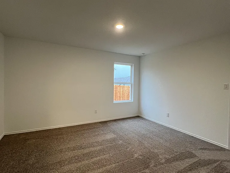 9904 Wye Ml — Photo 19
