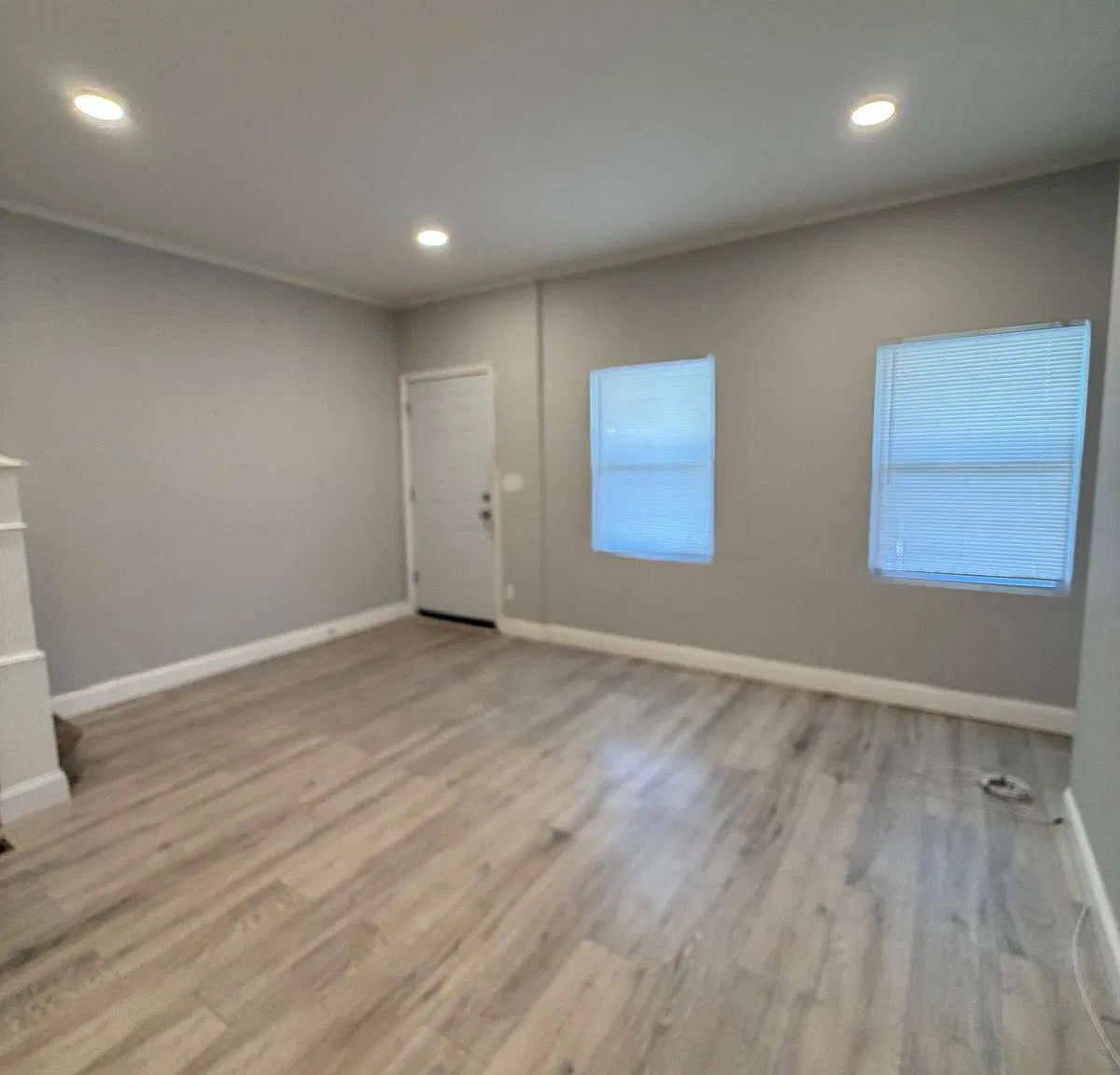 3 bed, 2.5 bath, 1000 sqft, $1,975 — Photo 2