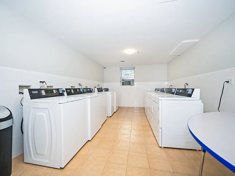 476 Pulaski St #2A — Photo 12