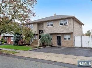 4 Branca Ct, Lodi, NJ 07644