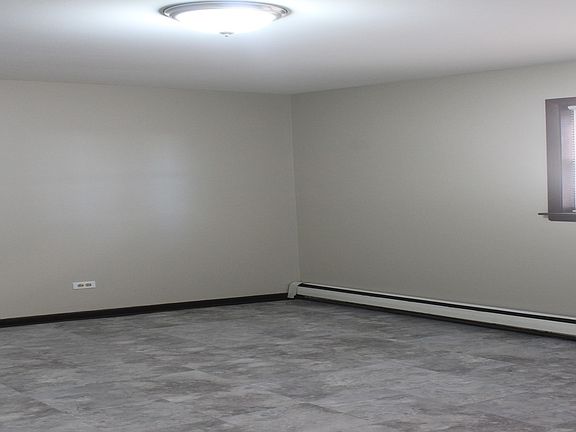 5th image of 383 Yates Ave APT 1