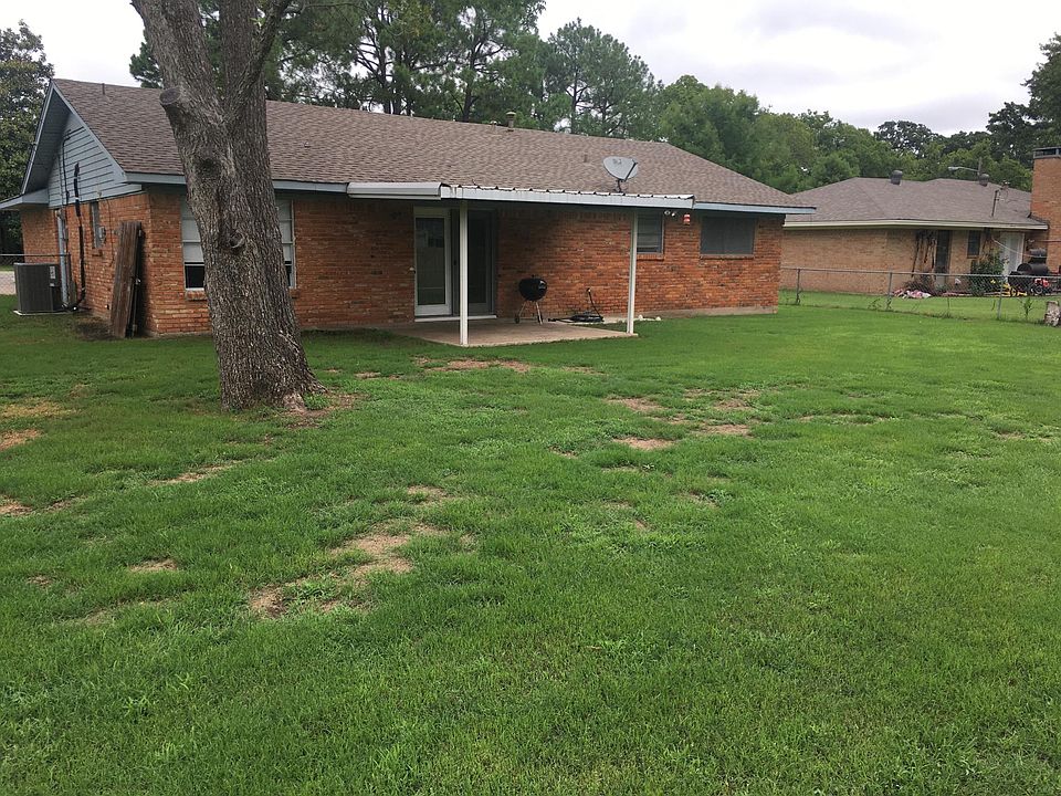 1st image of 203 Norma Cir