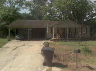201 30th Ave NW, Moultrie, GA 31768