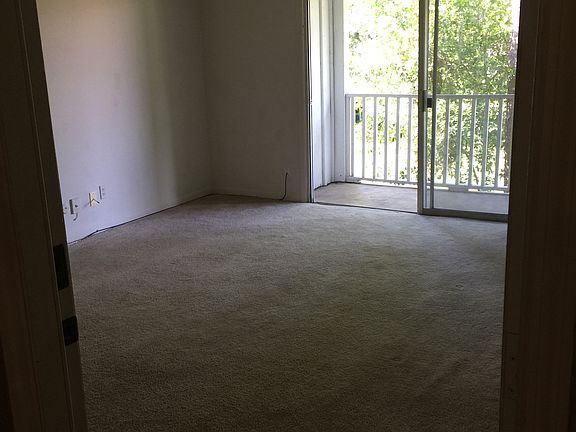 5th image of 7006 Sierra Madre Pl APT 202