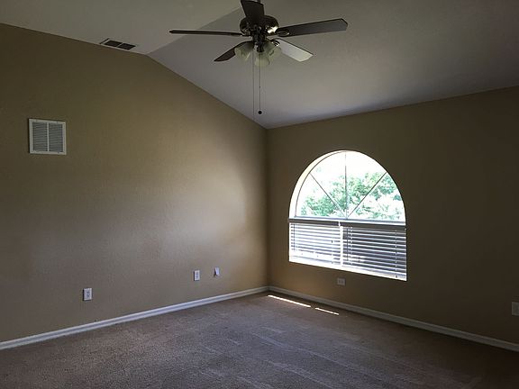 2nd image of 503 Desoto Ave