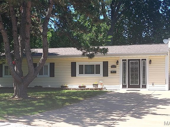 2nd image of 9505 Margo Ann Ln