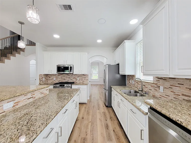 2814 Bay Springs View Ct — Photo 12