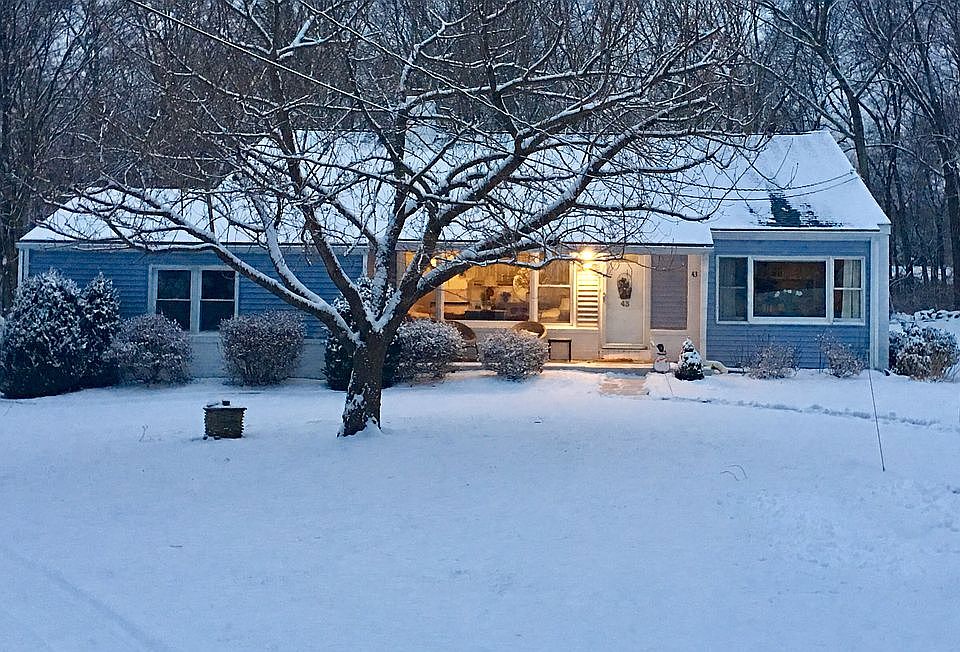 1st image of 43 Heather Ln