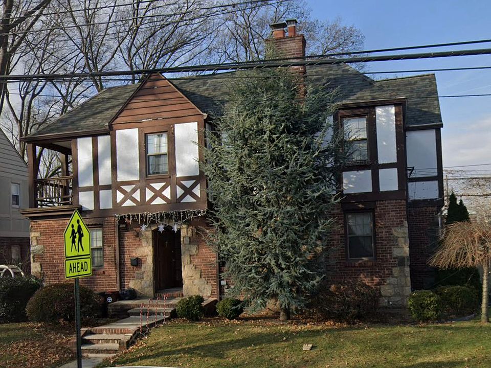 1st image of 29-06 150th St #B