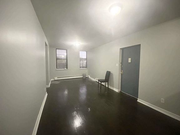 3rd image of 290 W 147th St #C1