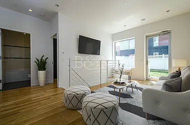 Rented by Brick&Mortar