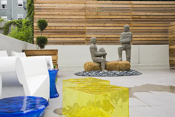 Sold by aptsandlofts.com | media 20