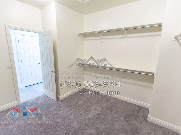 3759 N Astoria Dr — Photo 37